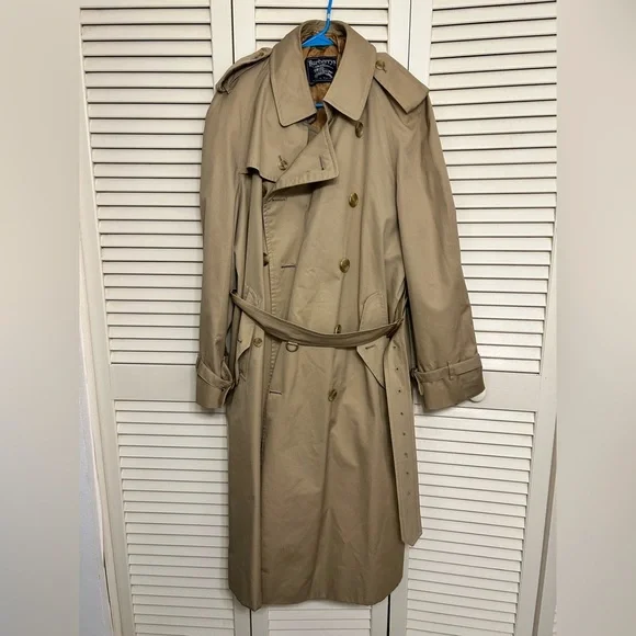 Burberry Kensington Tan Heritage Trench Coat with removable liner - Picture 8 of 15